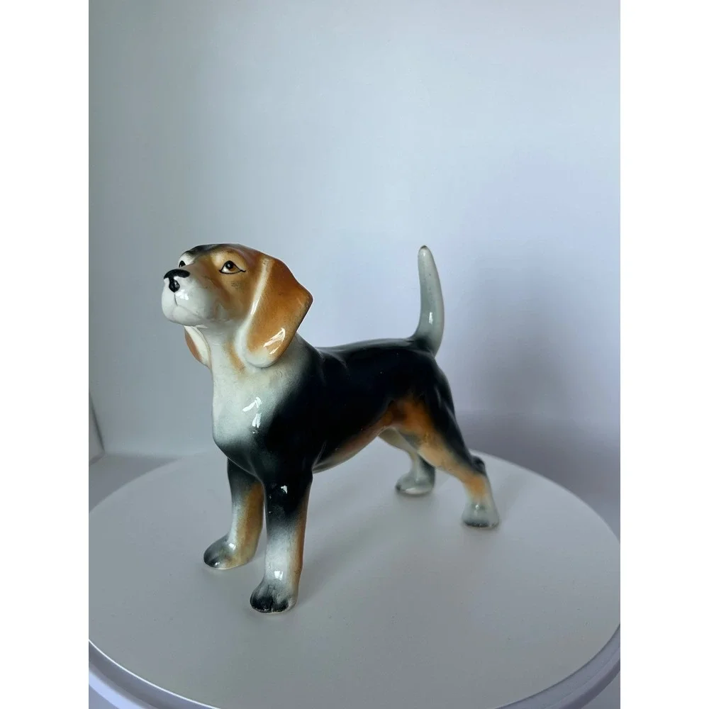 Vintage Ceramic Beagle Figurine Tricolor Dog Statue‎ Made in Japan Glossy Glaze